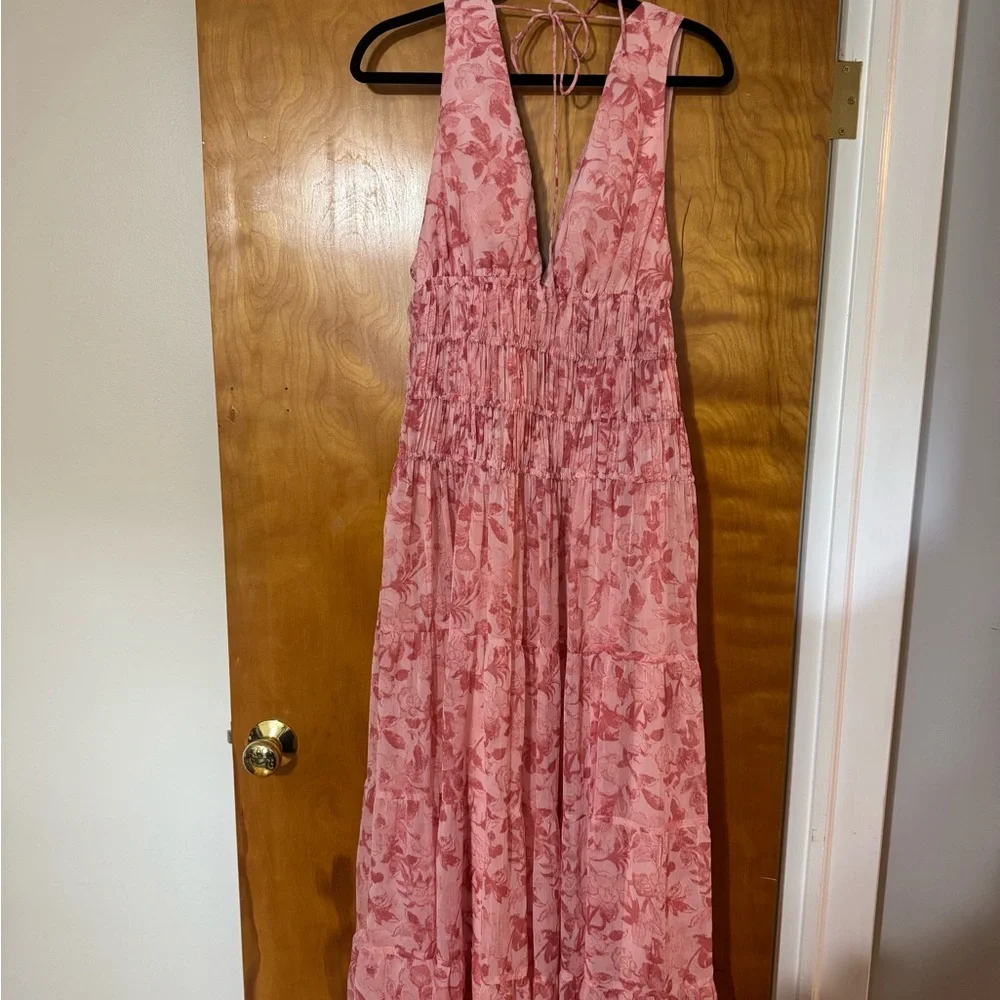 Abercrombie & Fitch flowy halter